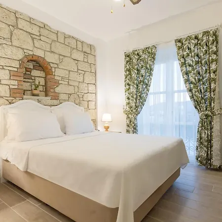 Melekaki Alacati Hotell 2*