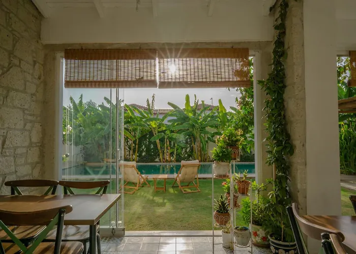 Melekaki Alacati Hotell 2*