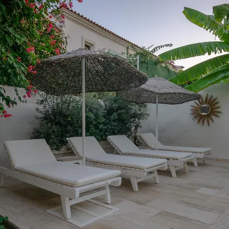 Ξενοδοχείο Melekaki Alacati 2*