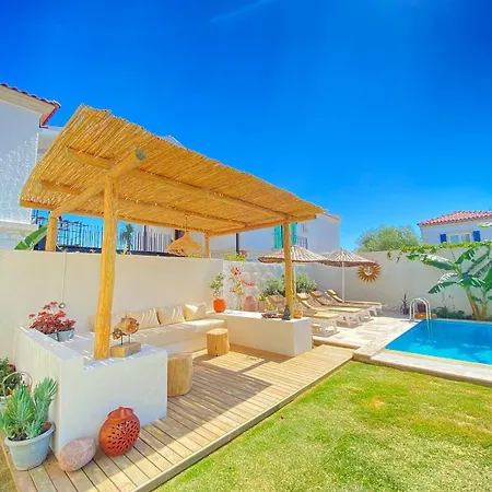 Melekaki Alacati Çeşme