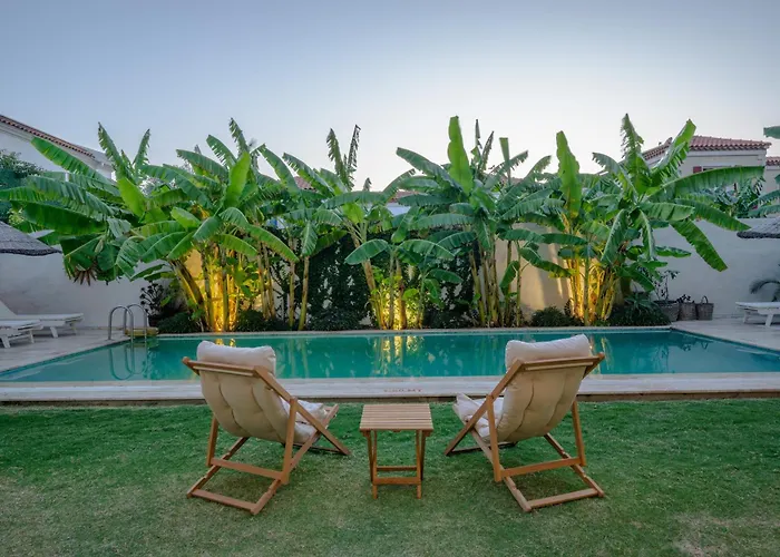 Melekaki Alacati Отель 2*